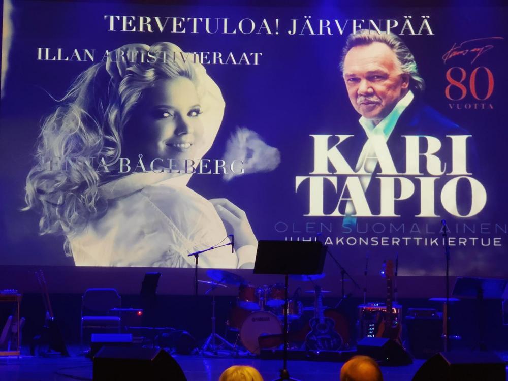 Kari Tapio konsertti 13 11 Kirkkonummen Kansalliset Seniorit Ry